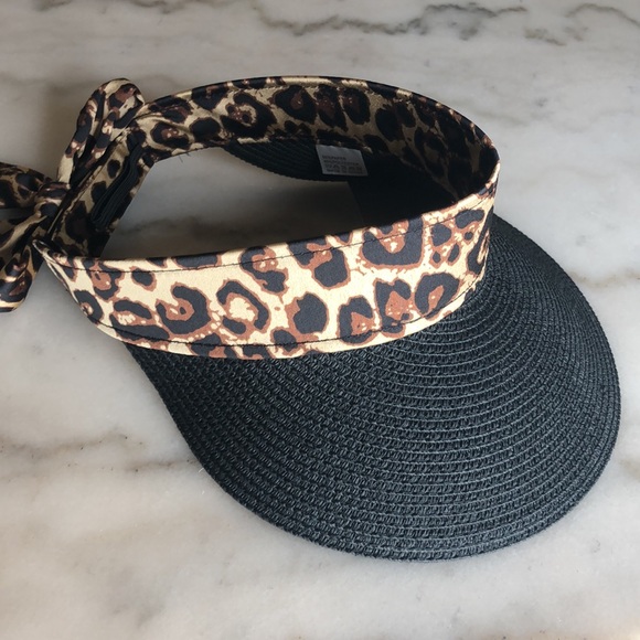 Leopard Straw Visor hat - Picture 10 of 11
